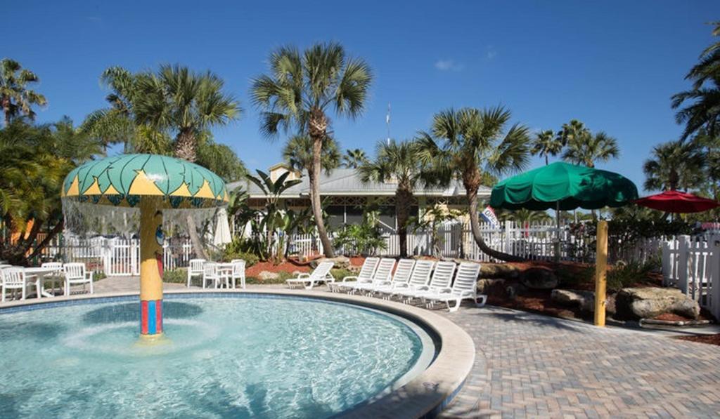 Tropical Palms Premium Two-Bedroom Loft Cottage 77 Orlando Exterior photo